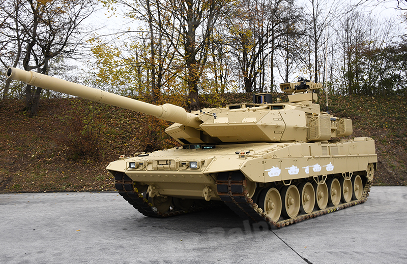 Systems house KMW celebrates 40 years of the Leopard 2 main battle tank -  EDR Magazine