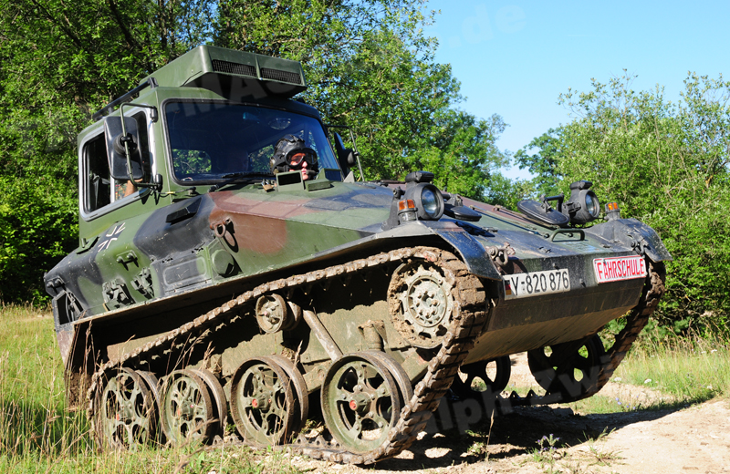 Fahrschulpanzer Wiesel 1 (1)